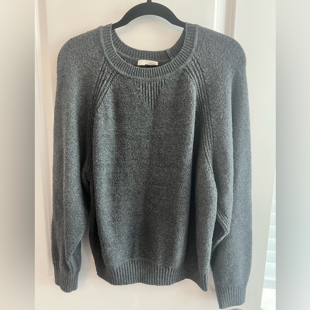 Universal Thread dark grey sweater